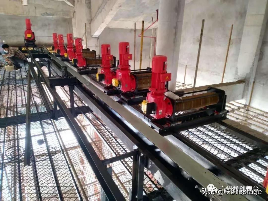 舞台机械是什么？认识单层自排绳吊杆机——关注联创每晚八点更新